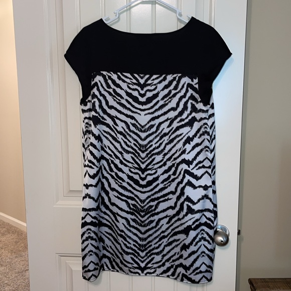 Express Dress. EUC. - Picture 2 of 2